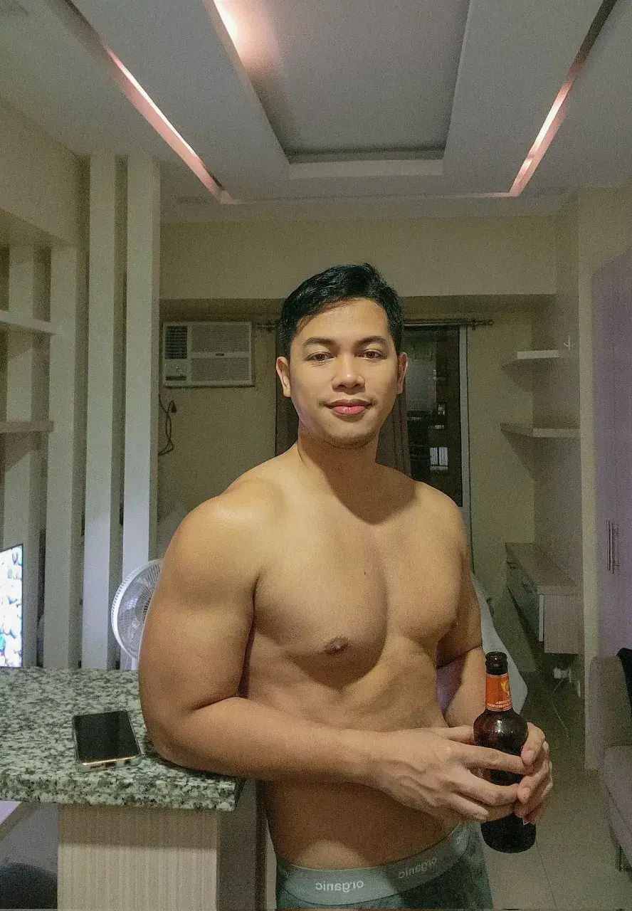 หนุ่มฟิลิปปินส์ IG edel_reyno