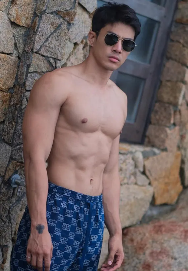 ยิงปืนนัดเดียวได้เสียวทั้งวัน