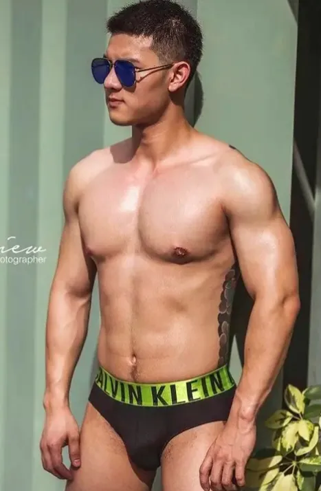 เจอ จับ เจาะ เจ็บ จ่าย จบ