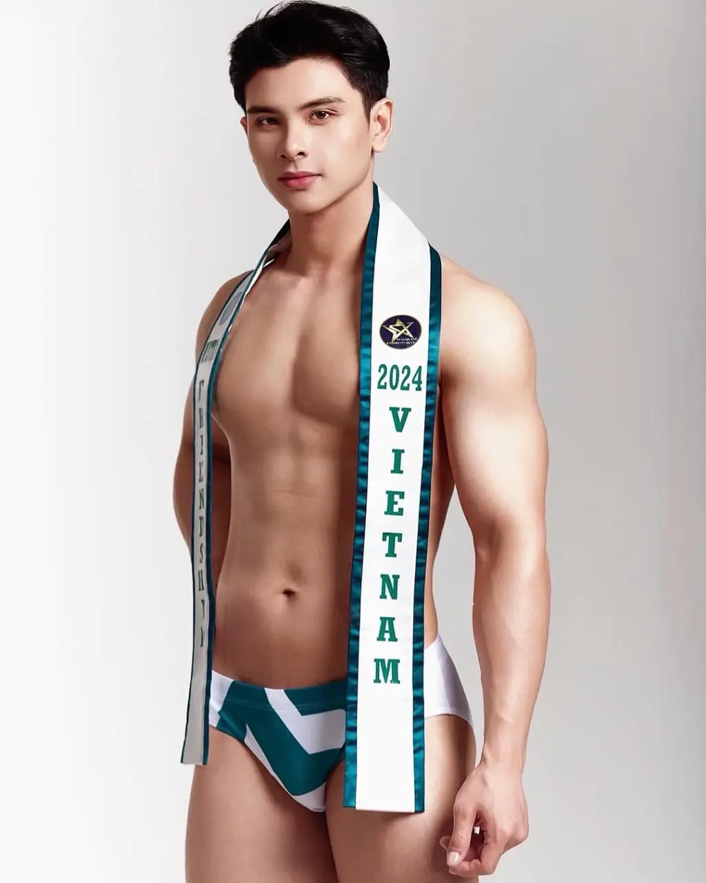 Cute Guy : Hồng H&agrave; Nguyễn