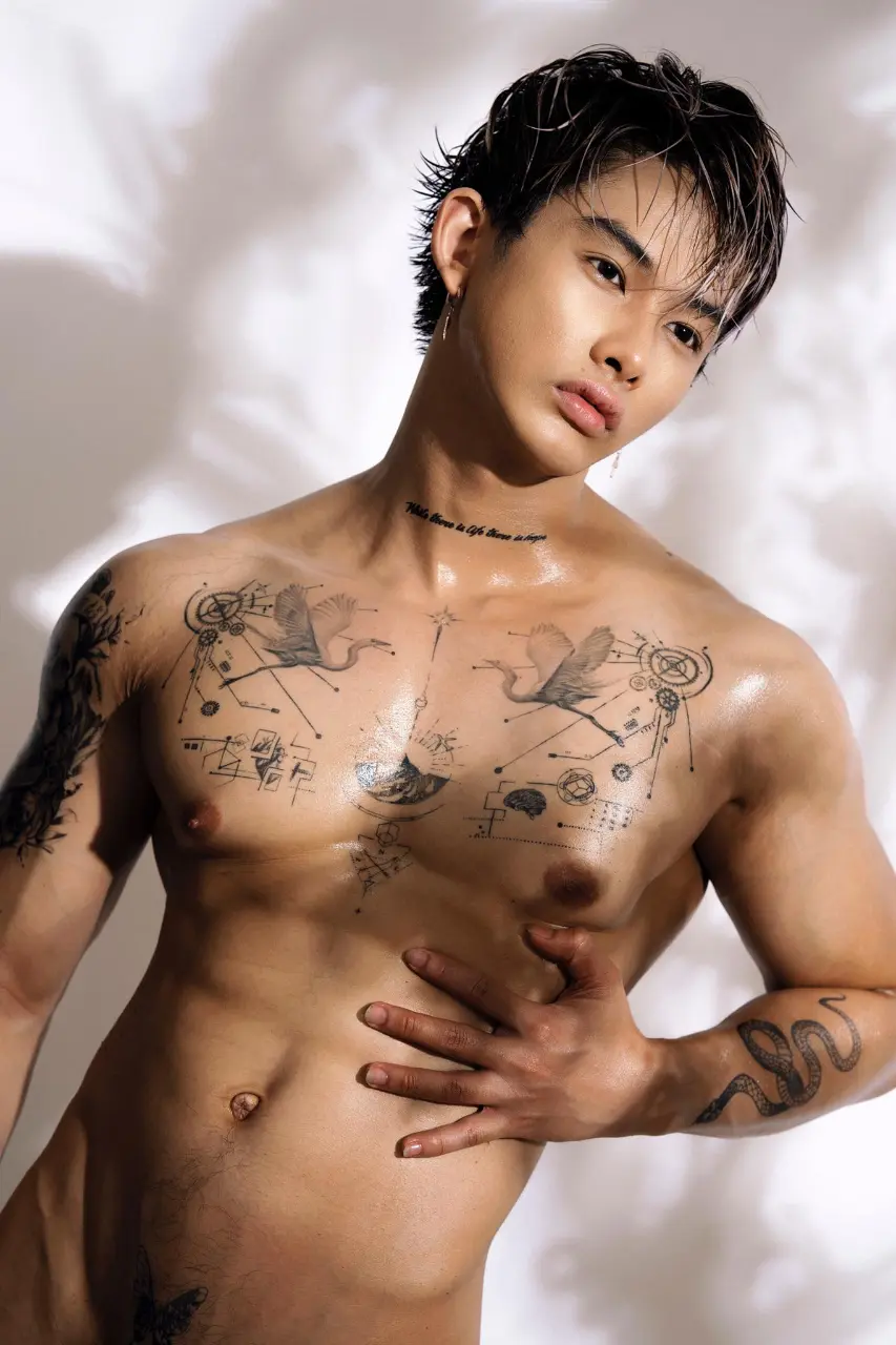 Cool and cute guy : Nhật Thi&ecirc;n