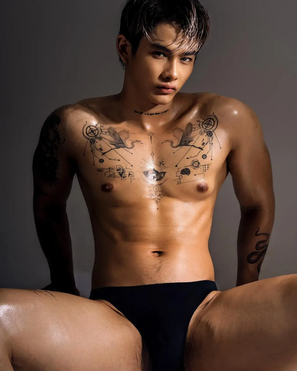 Cool and cute guy : Nhật Thi&ecirc;n