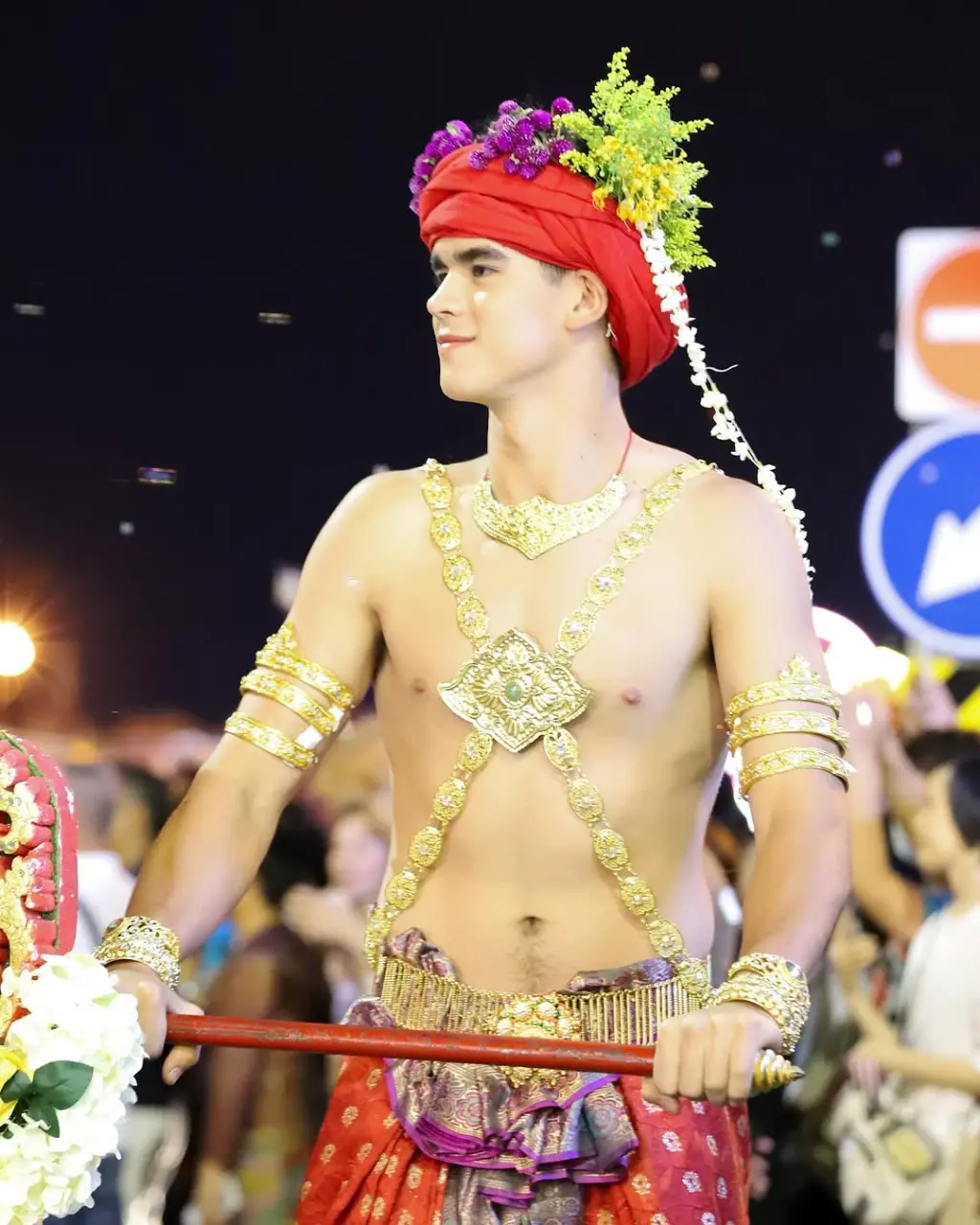 Cool and cute guy : Jirayu Jack Tucker