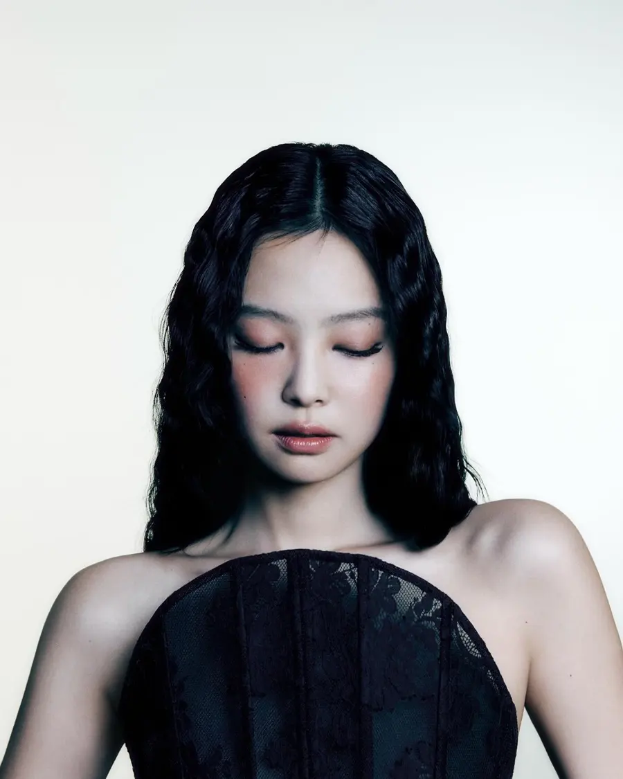 JENNIE @ Billboard Magazine January 2025