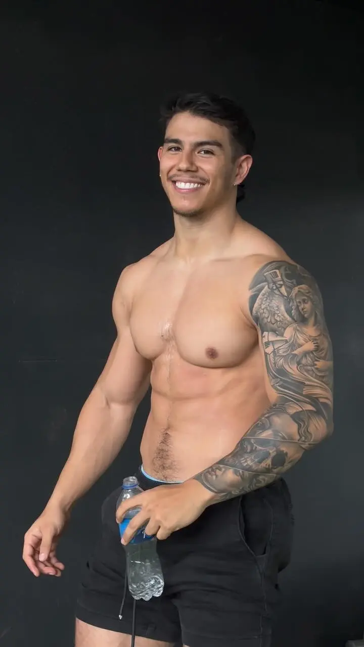 Cool GUY : Johan Velez