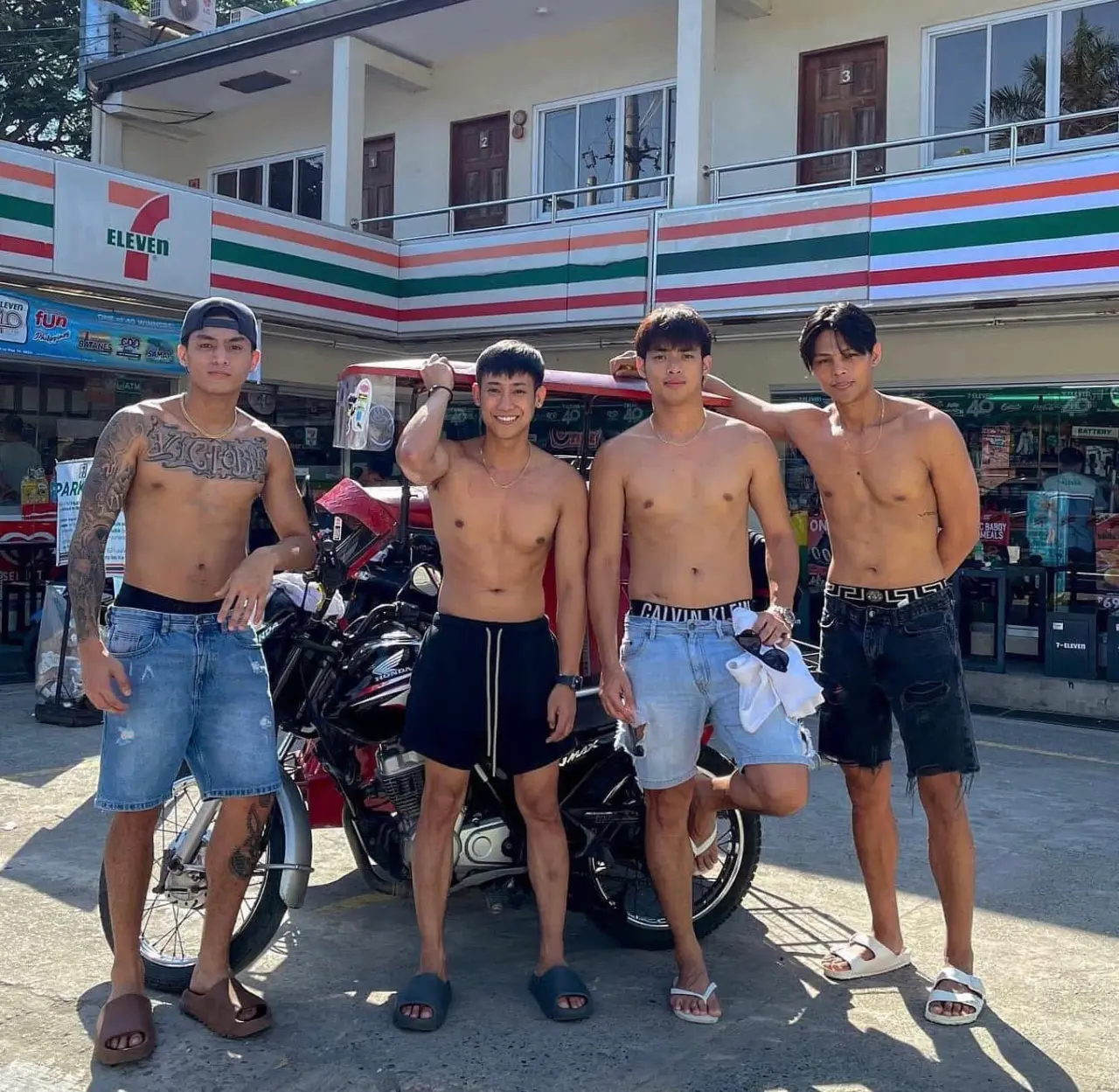 ผู้ช๊ายยย🍌🍌🍌