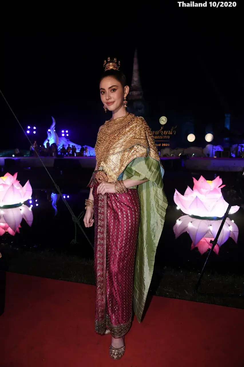 Mai Davika in Loy Krathong Day 🇹🇭