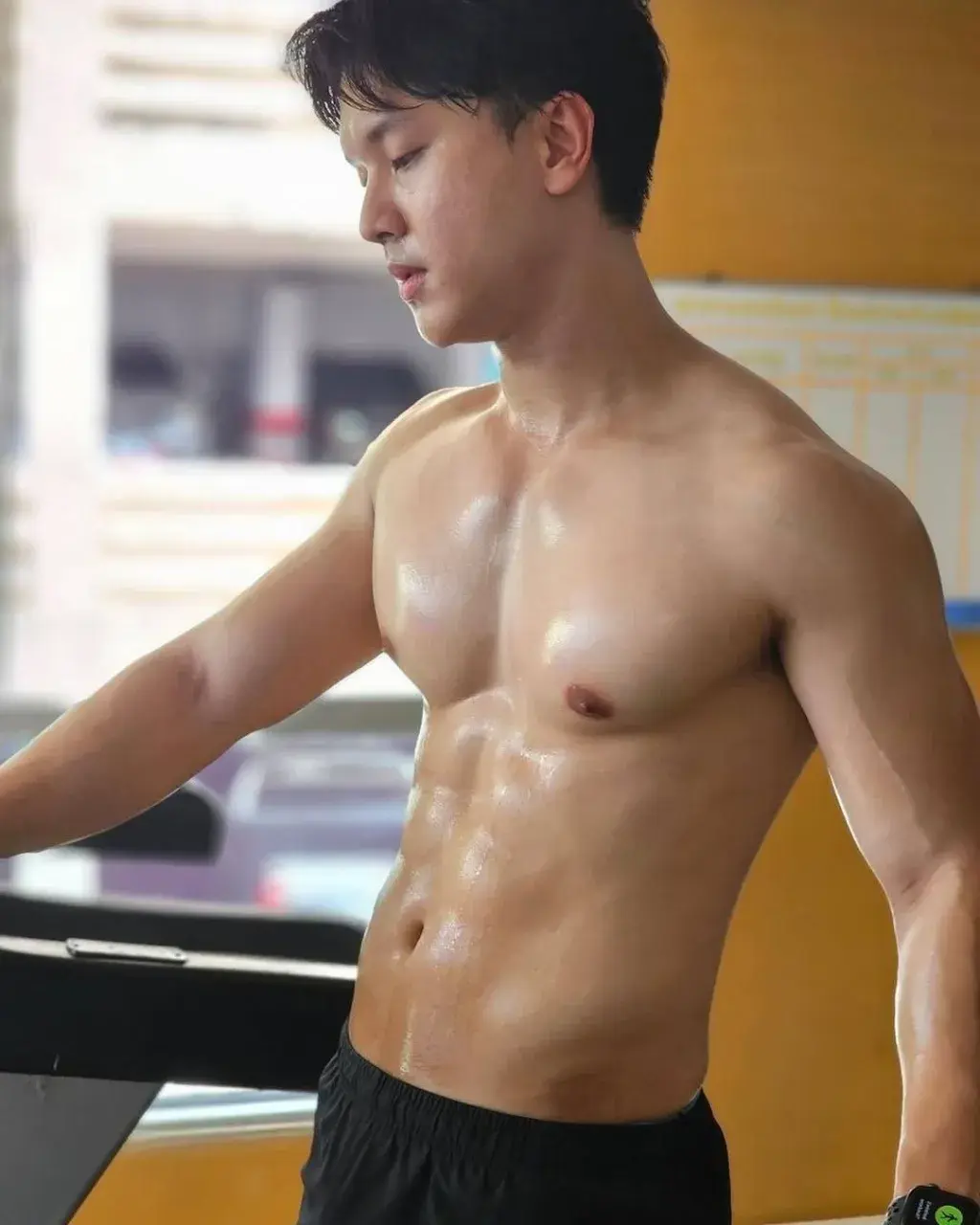 เห็นแล้วลิ้นสั่นระริก