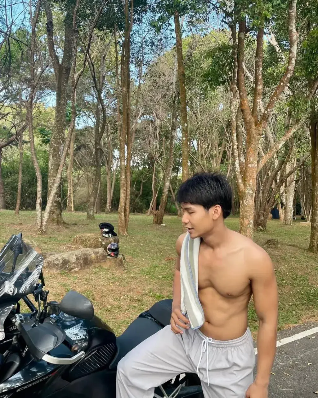 ค้นหาลิ้มลองมั้ยแม่บุษบา
