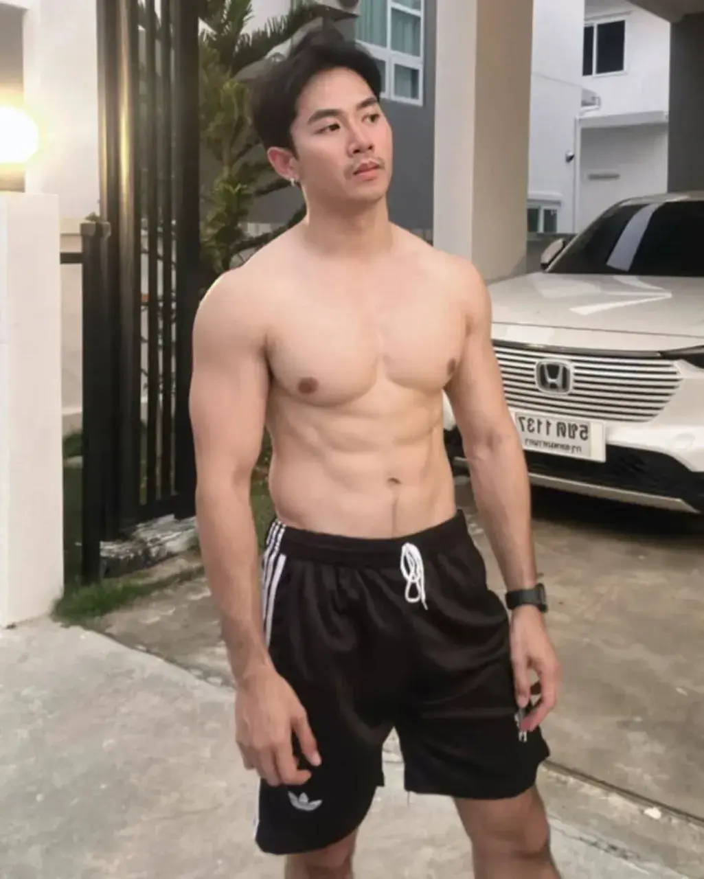 คลังเก็บน้ำผู้