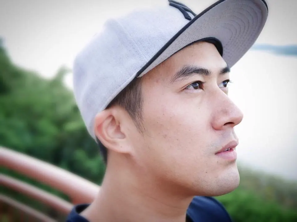 ซูมให้แตกไปข้าง
