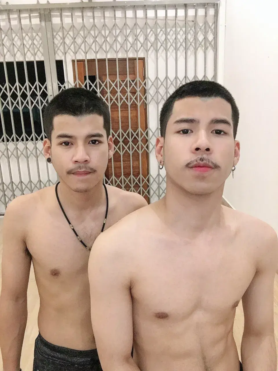 หญ้าอ่อนร้อนรัก
