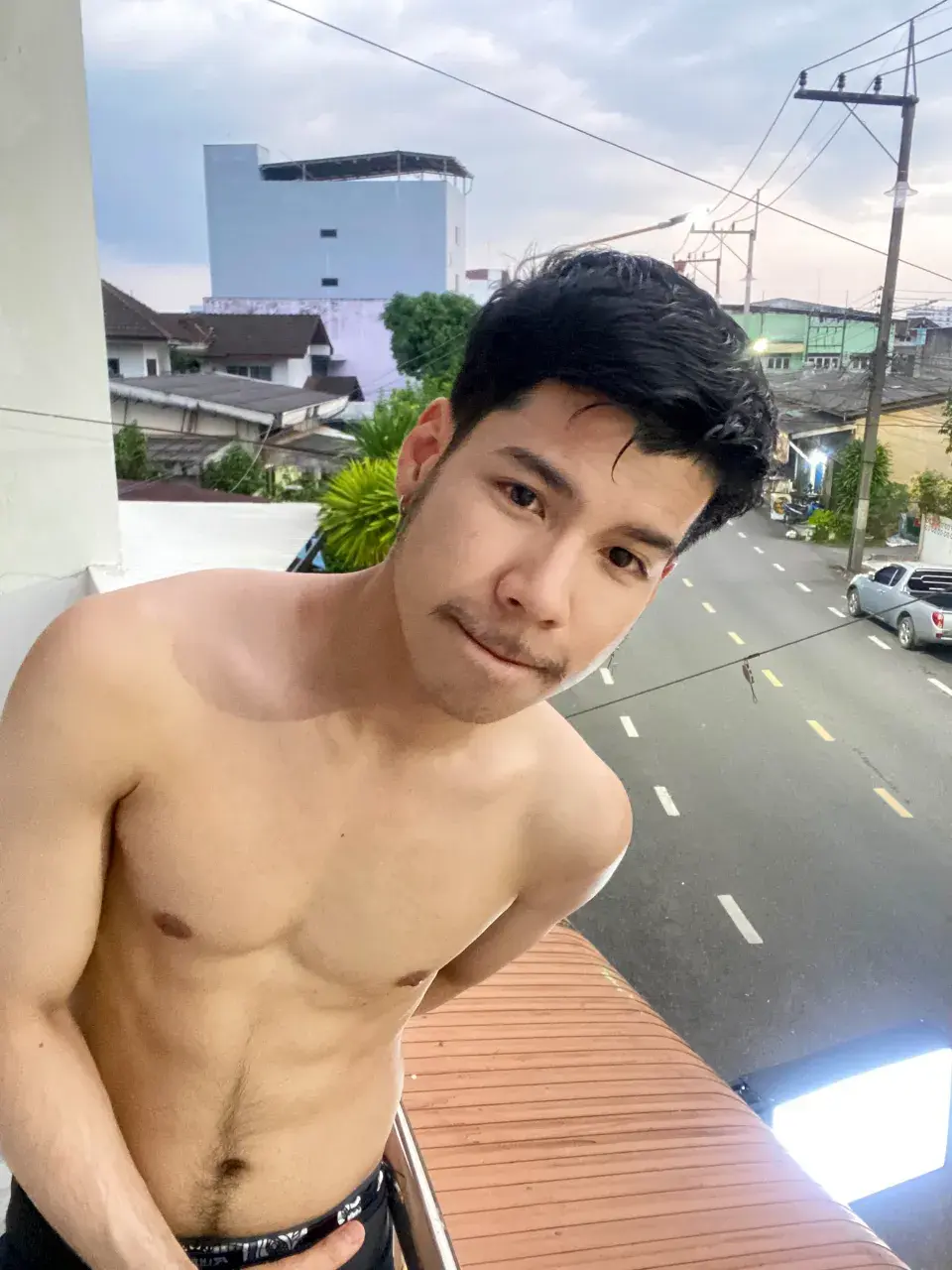 หญ้าอ่อนร้อนรัก