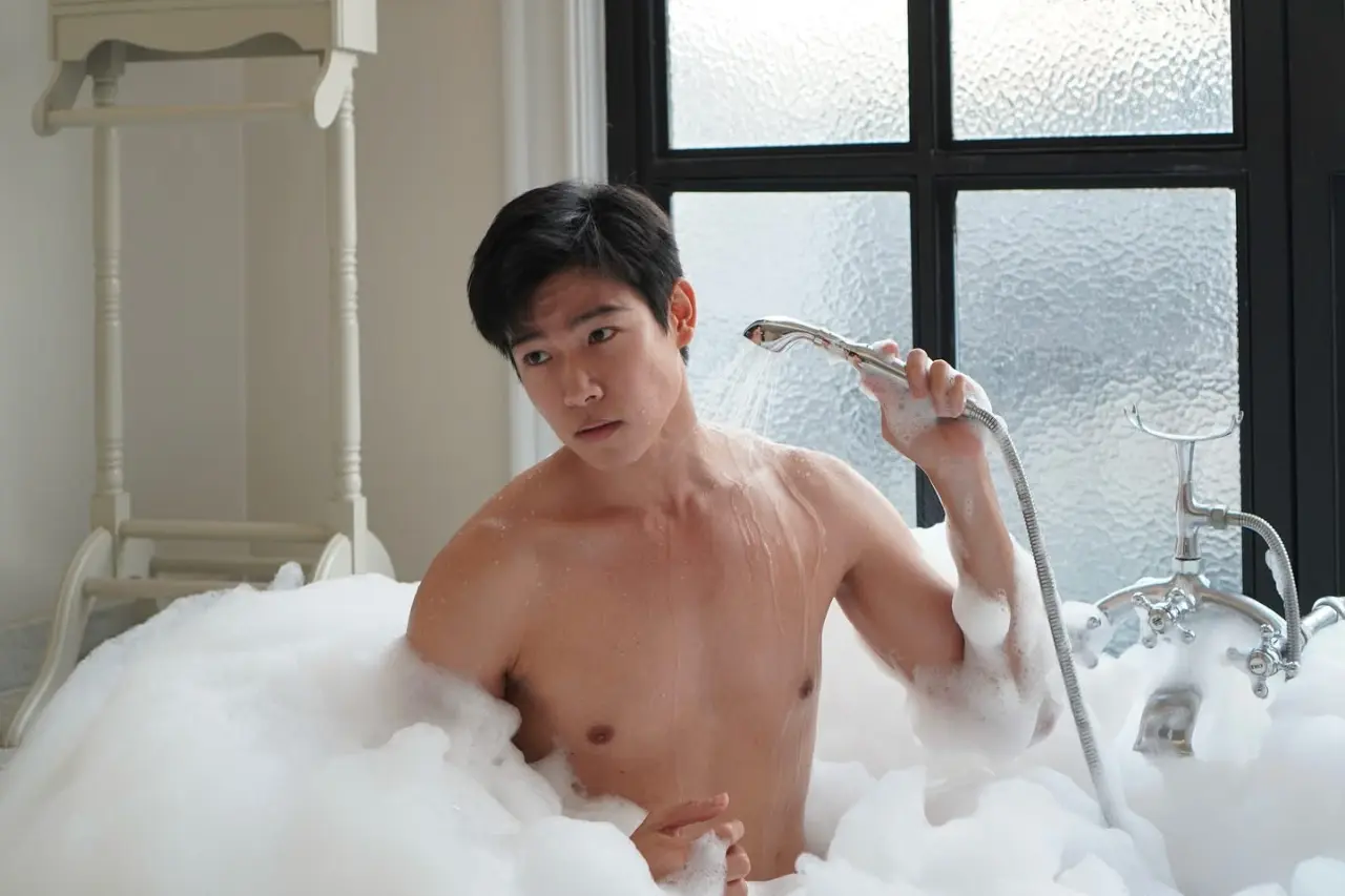 ถอดโชว์เรือนร่าง 2923