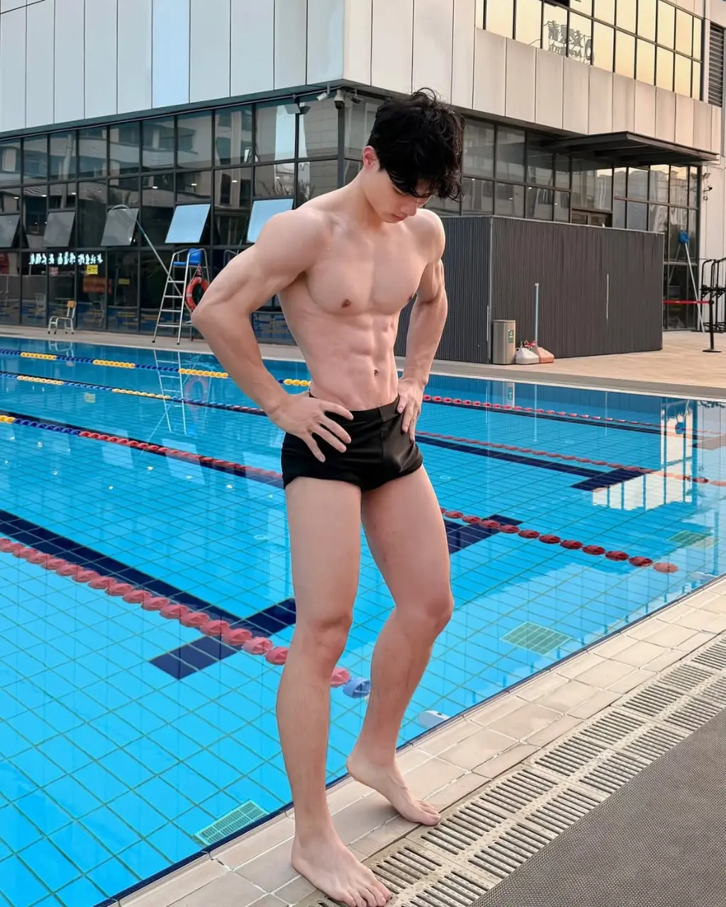 ถอดโชว์เรือนร่าง 2925