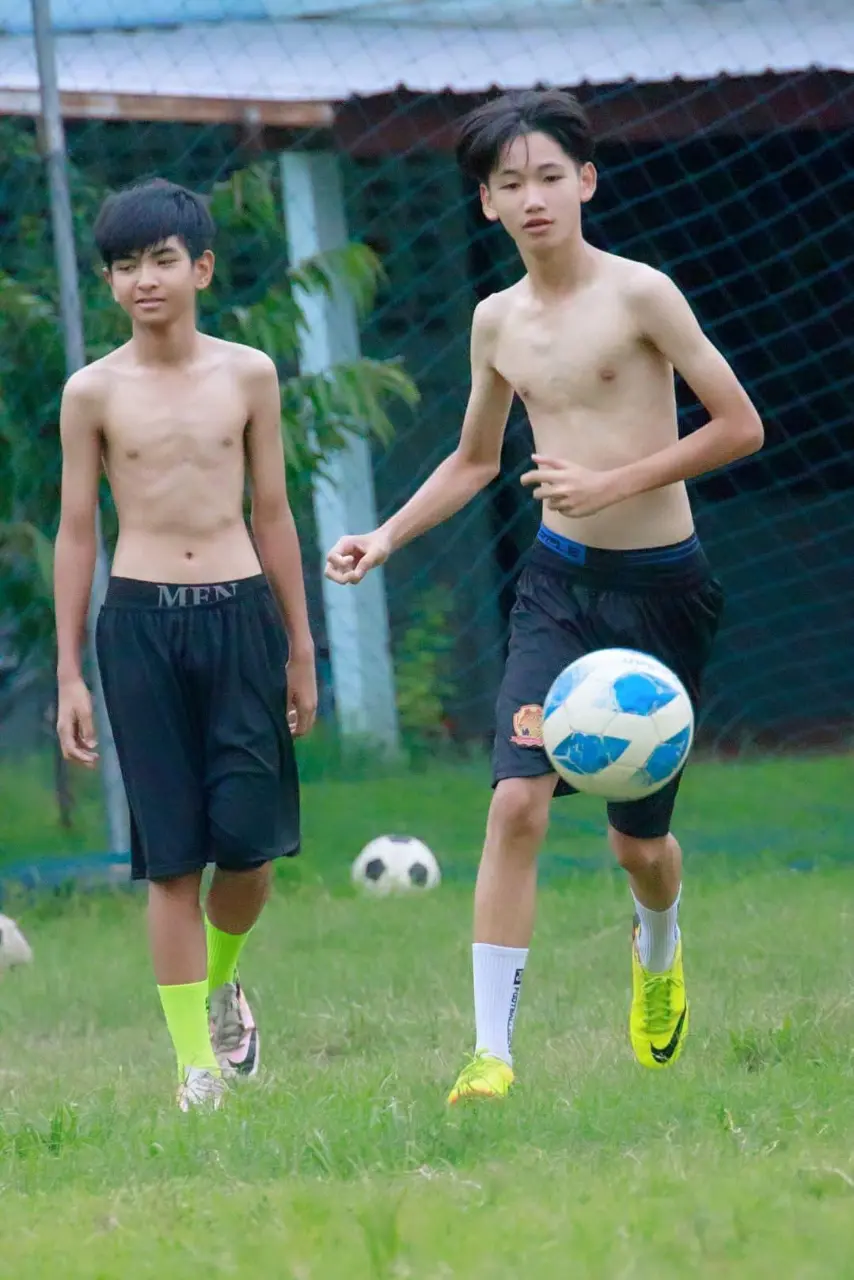 มัธยม🍌