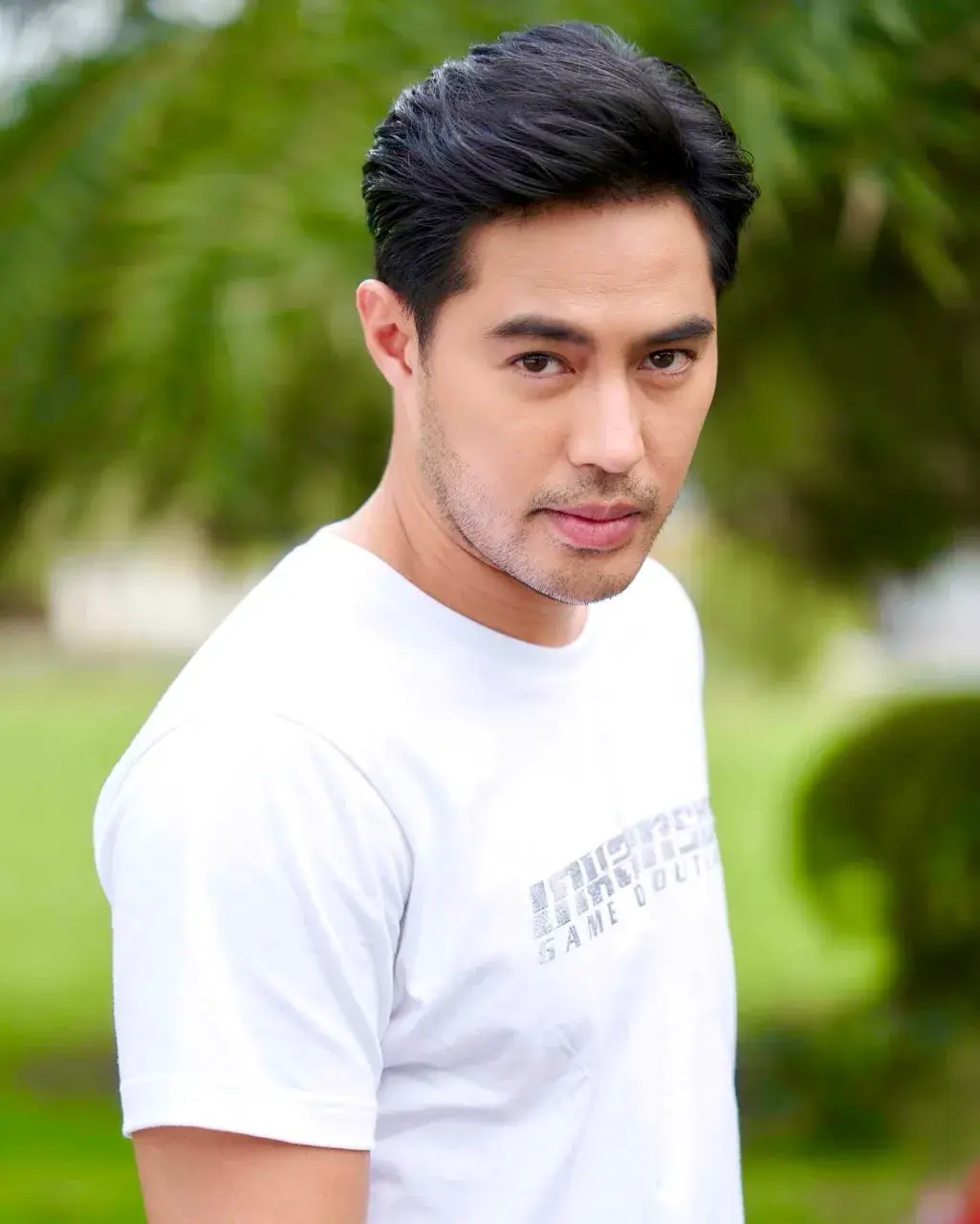 หล่อน่ารัก