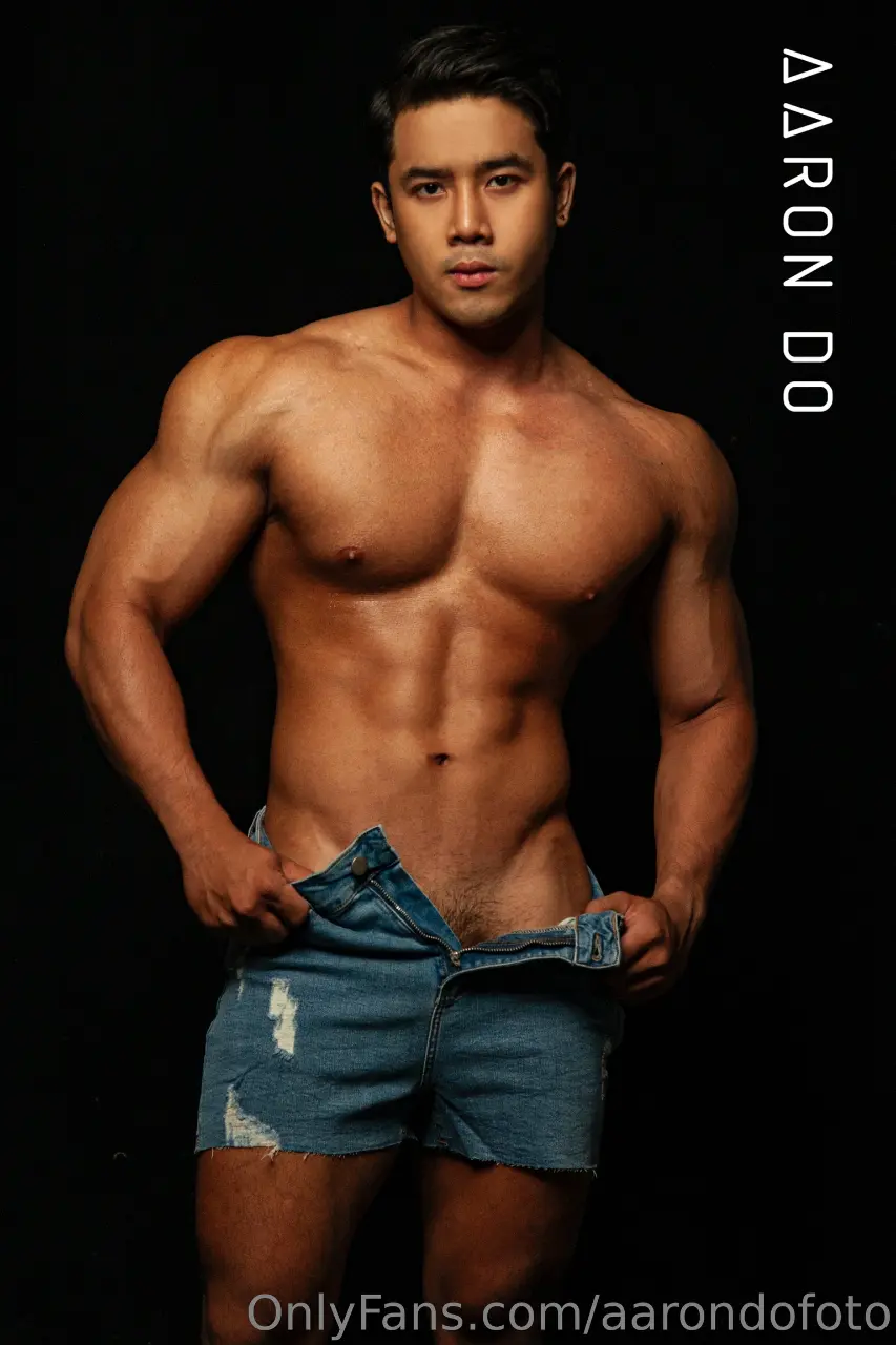 Photobook : AARON DO COLLECTION PART 18 - Talo Nguyen