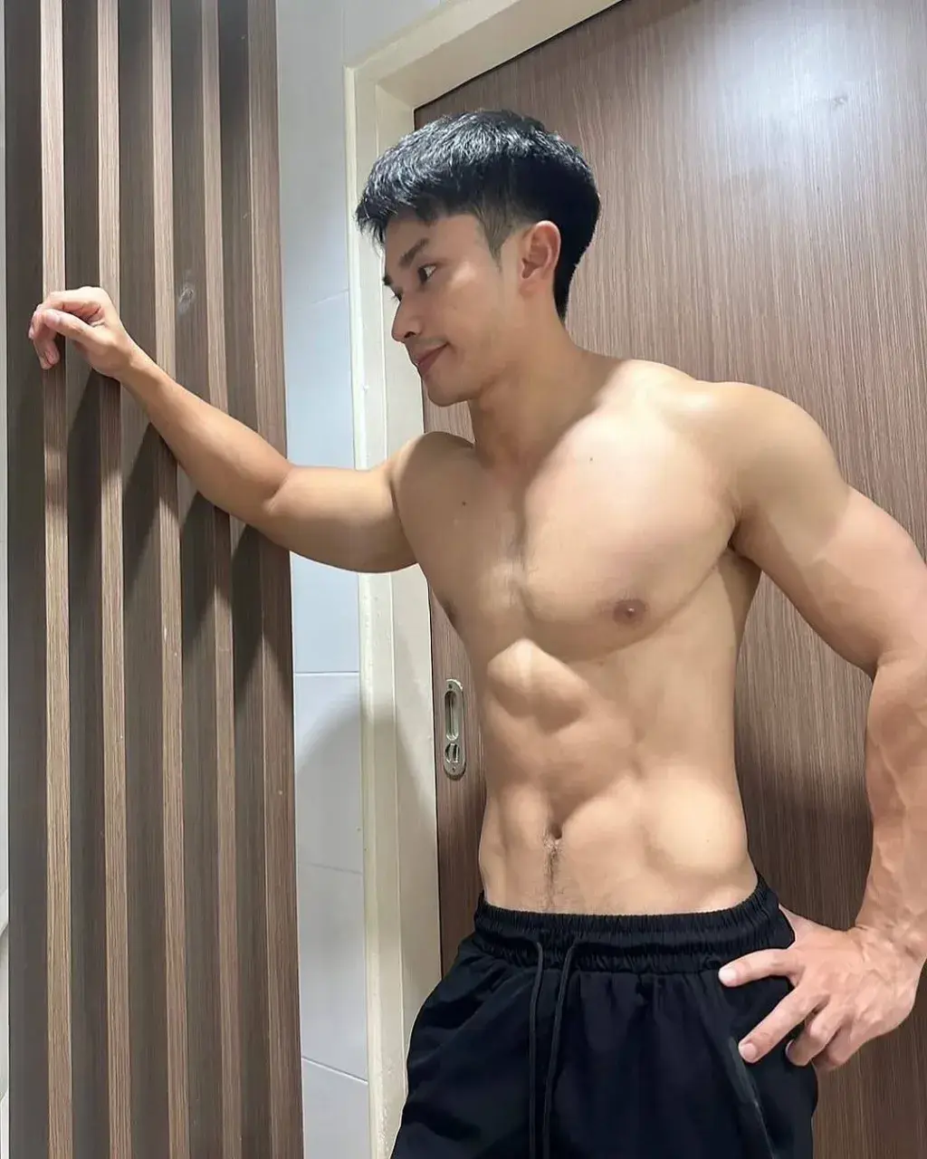 กอดหน่อยดิ่