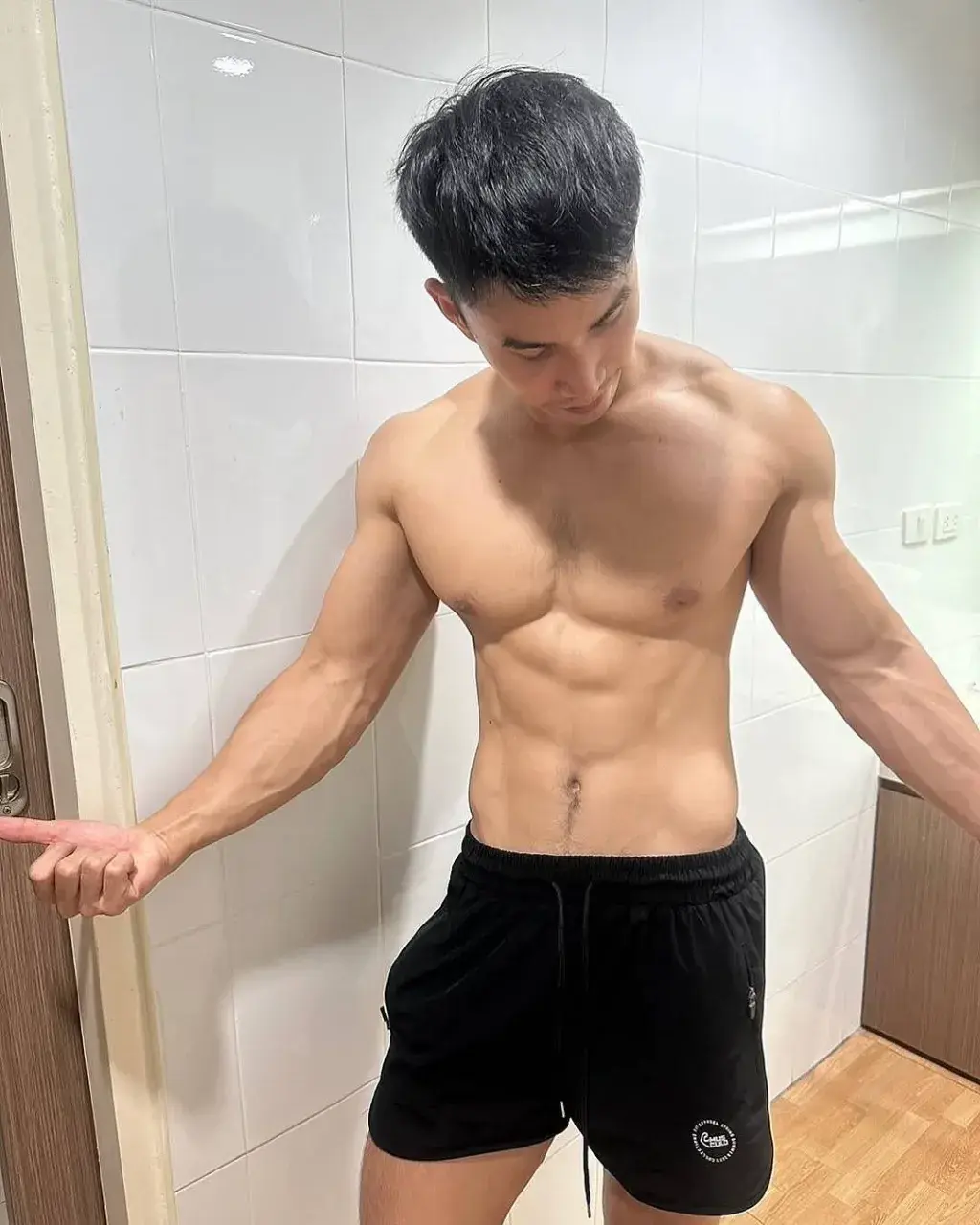 กอดหน่อยดิ่