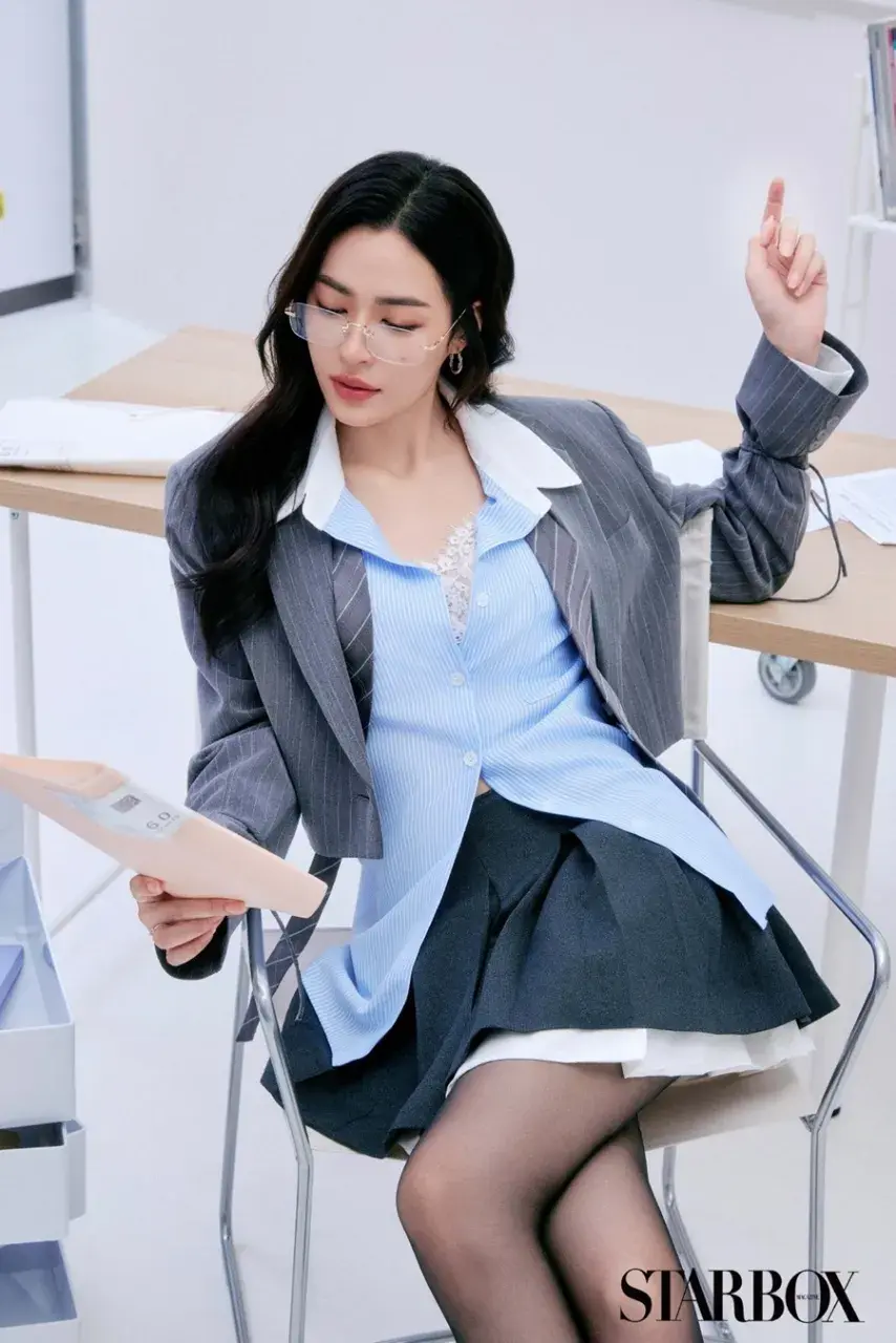 หลิงหลิง-ศิริลักษณ์ คอง @ STARBOX young China January 2025
