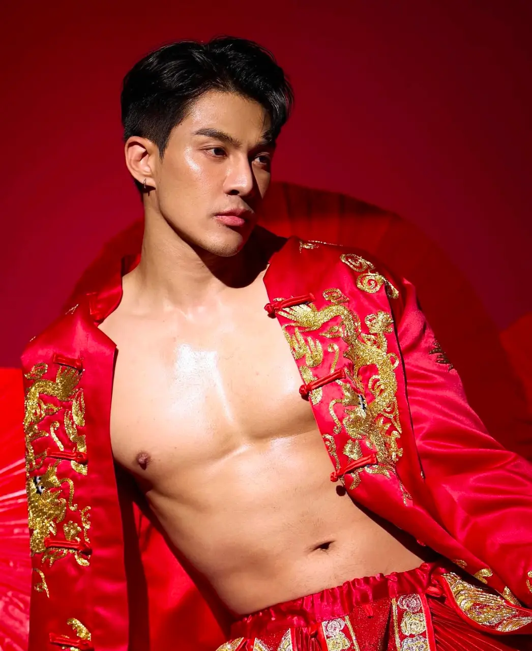 ตรุษจีน68 งานดีทะลุจอ