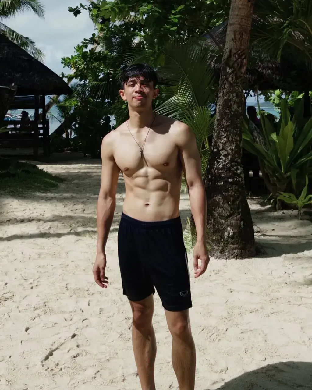 นมดีน่าดูด