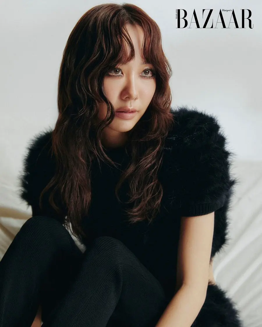 เต้ย-จรินทร์พร @ Harper's BAZAAR Thailand January 2025