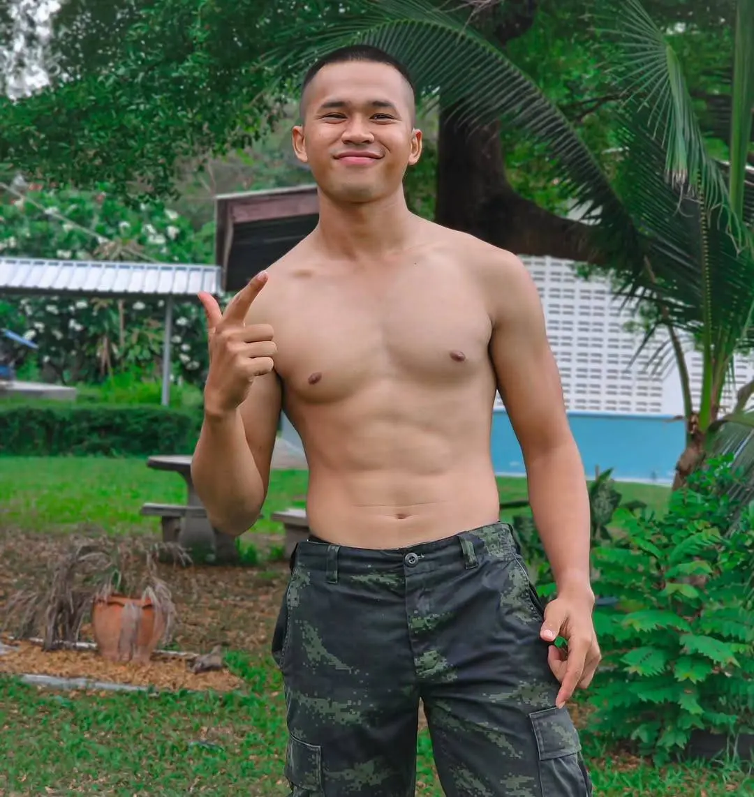 พร้อมยอมเพลีย