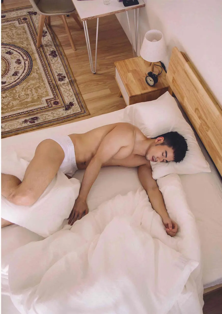 Photobook : JR JI YAN KAI&rsquo;S FIRST PHOTO PART 01 - JR 紀言愷