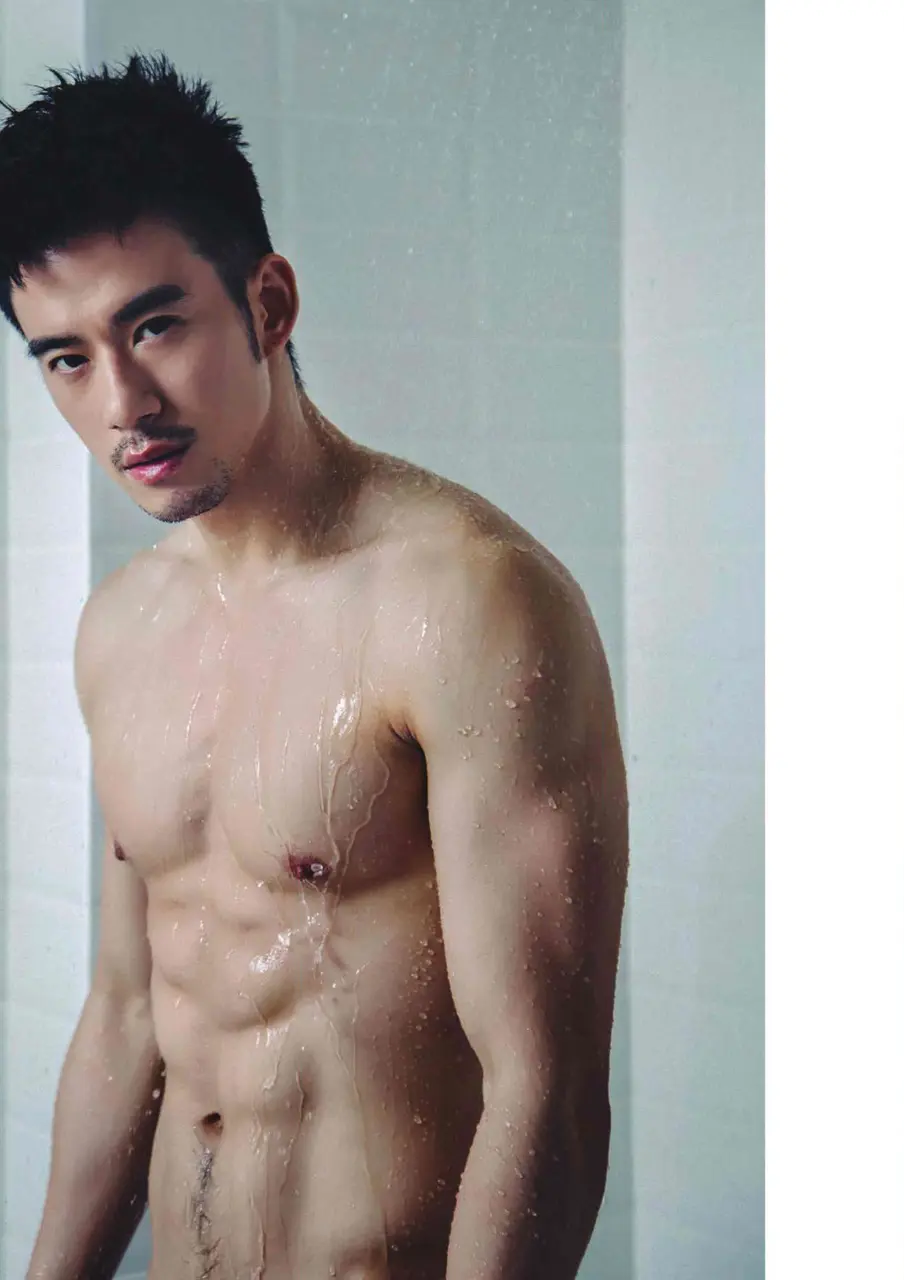 Photobook : JR JI YAN KAI&rsquo;S FIRST PHOTO PART 01 - JR 紀言愷