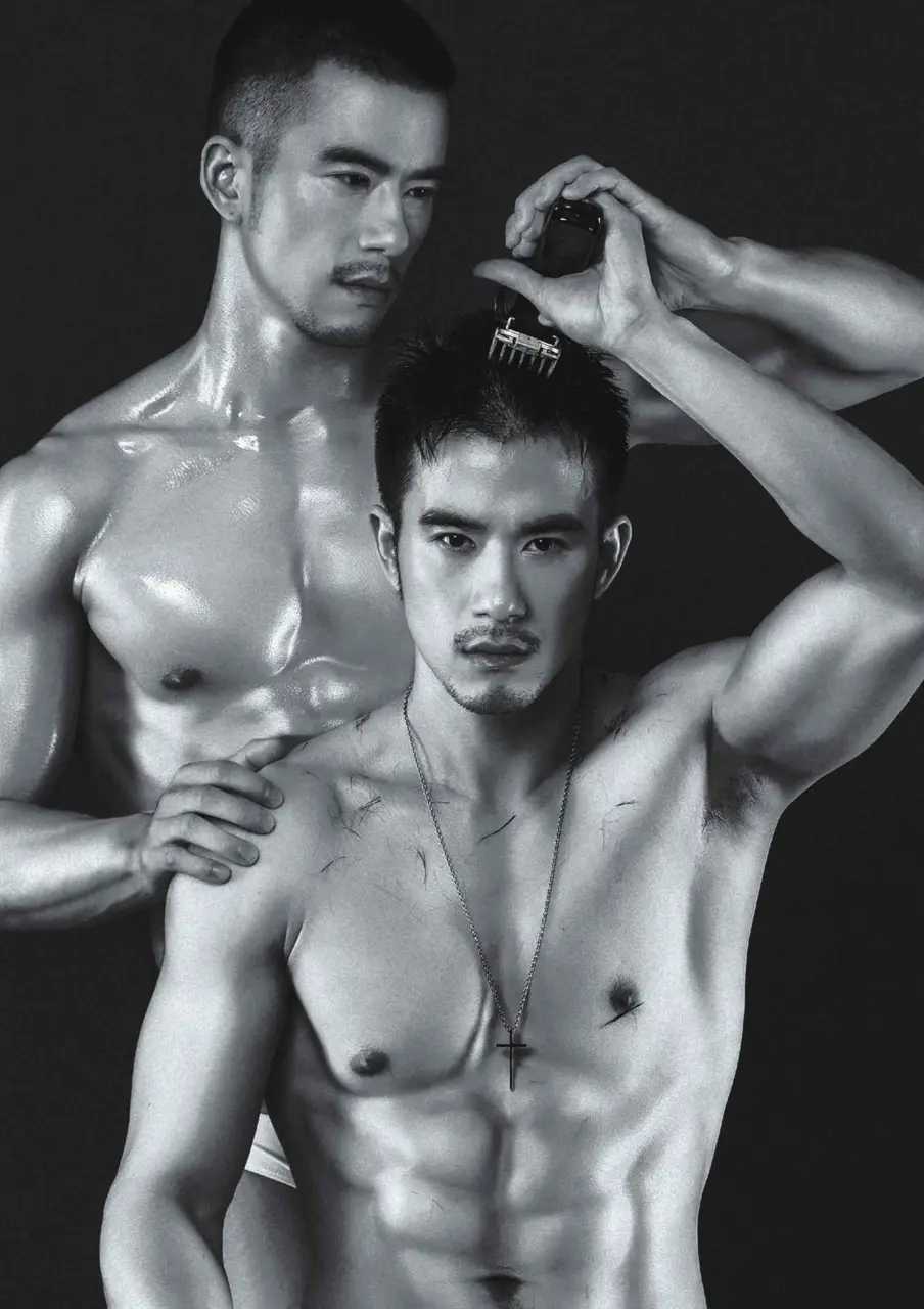 Photobook : JR JI YAN KAI&rsquo;S FIRST PHOTO PART 01 - JR 紀言愷