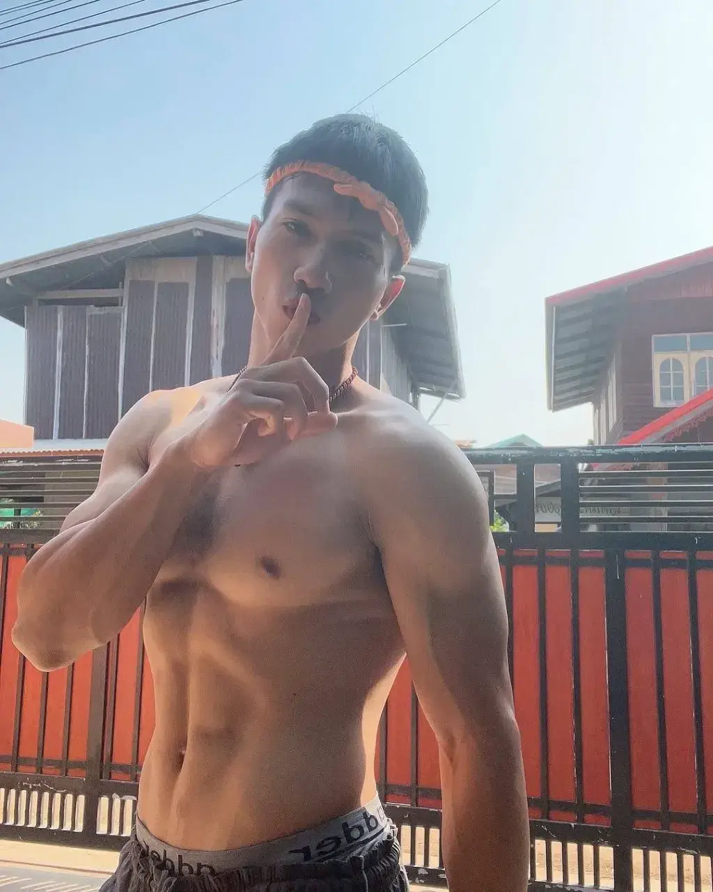 เสิร์ฟมาให้อ๊อก