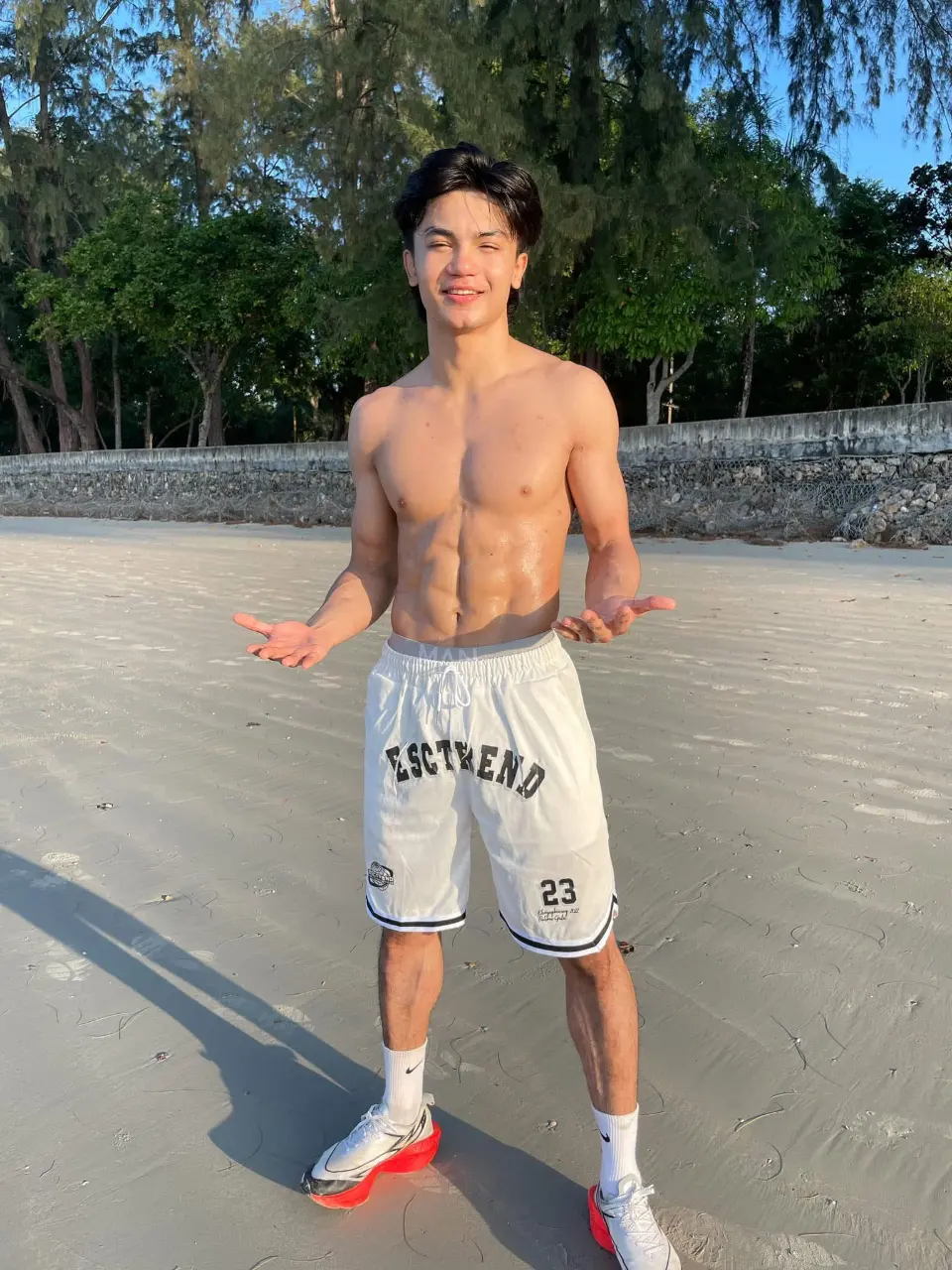 ดง ผู้ ดี 🍌