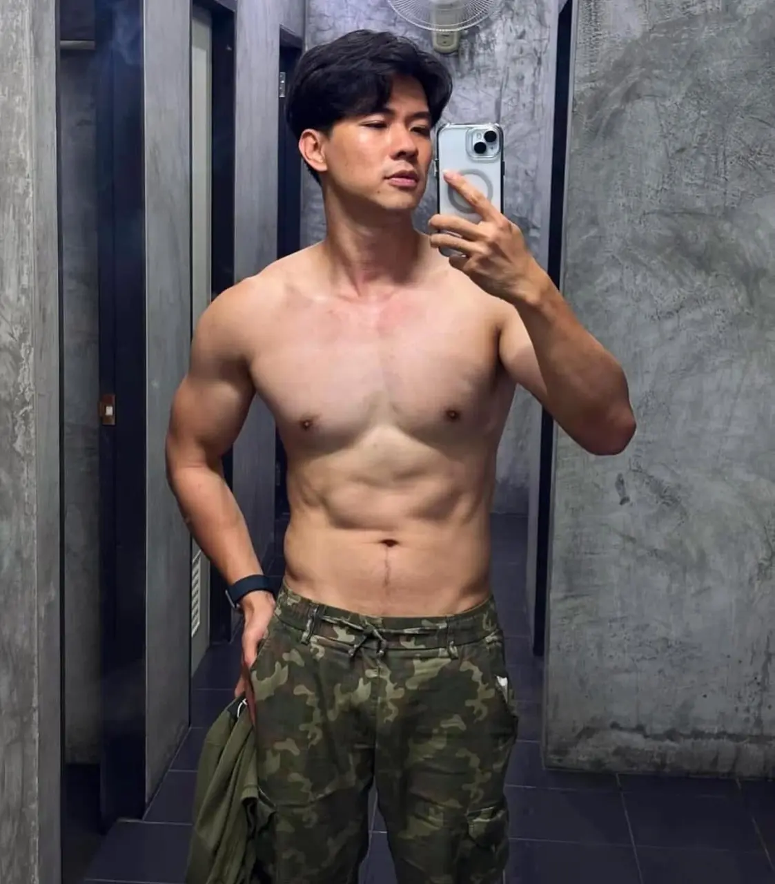 ดง ผู้ ดี 🍌