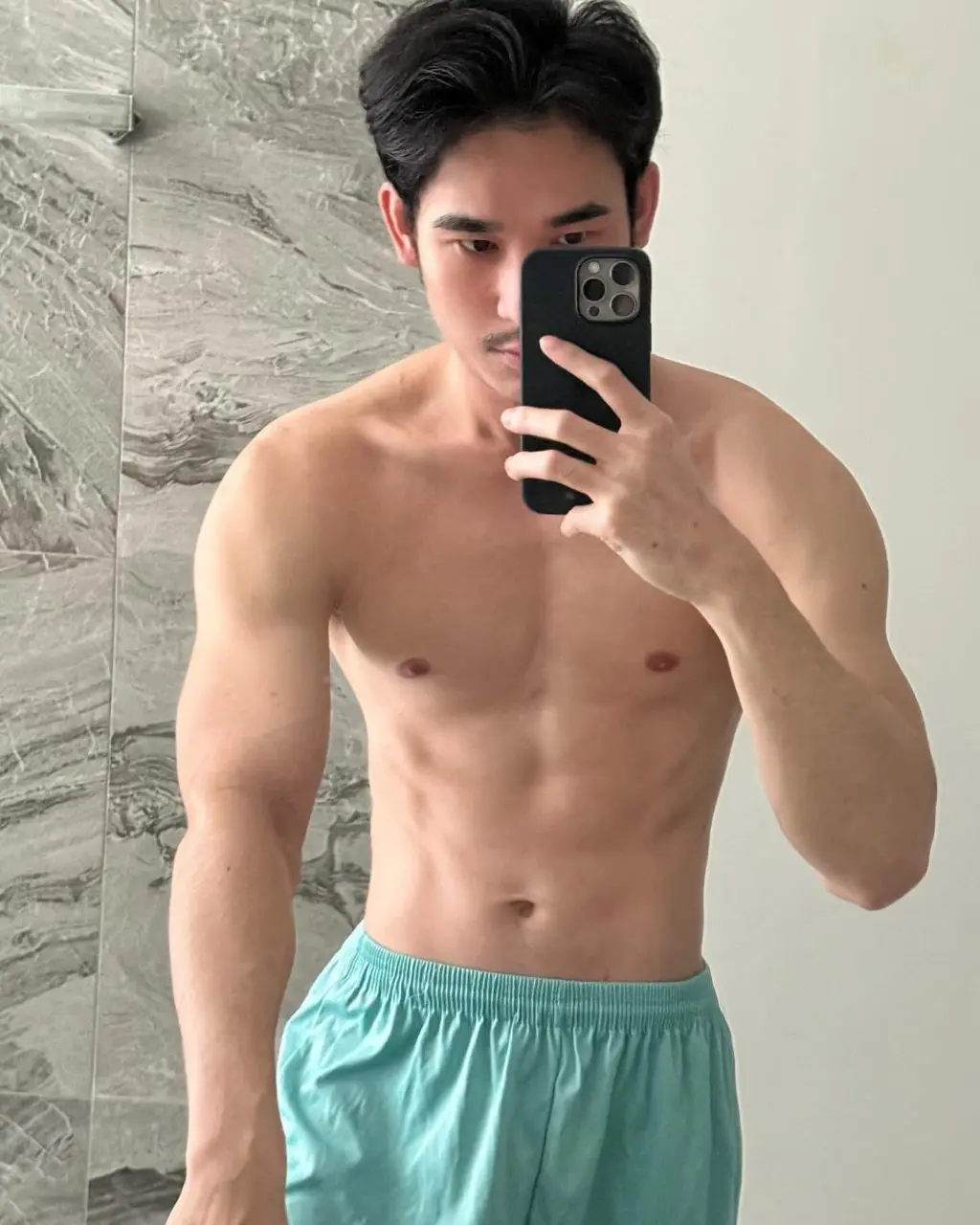 ดง ผู้ ดี 🍌