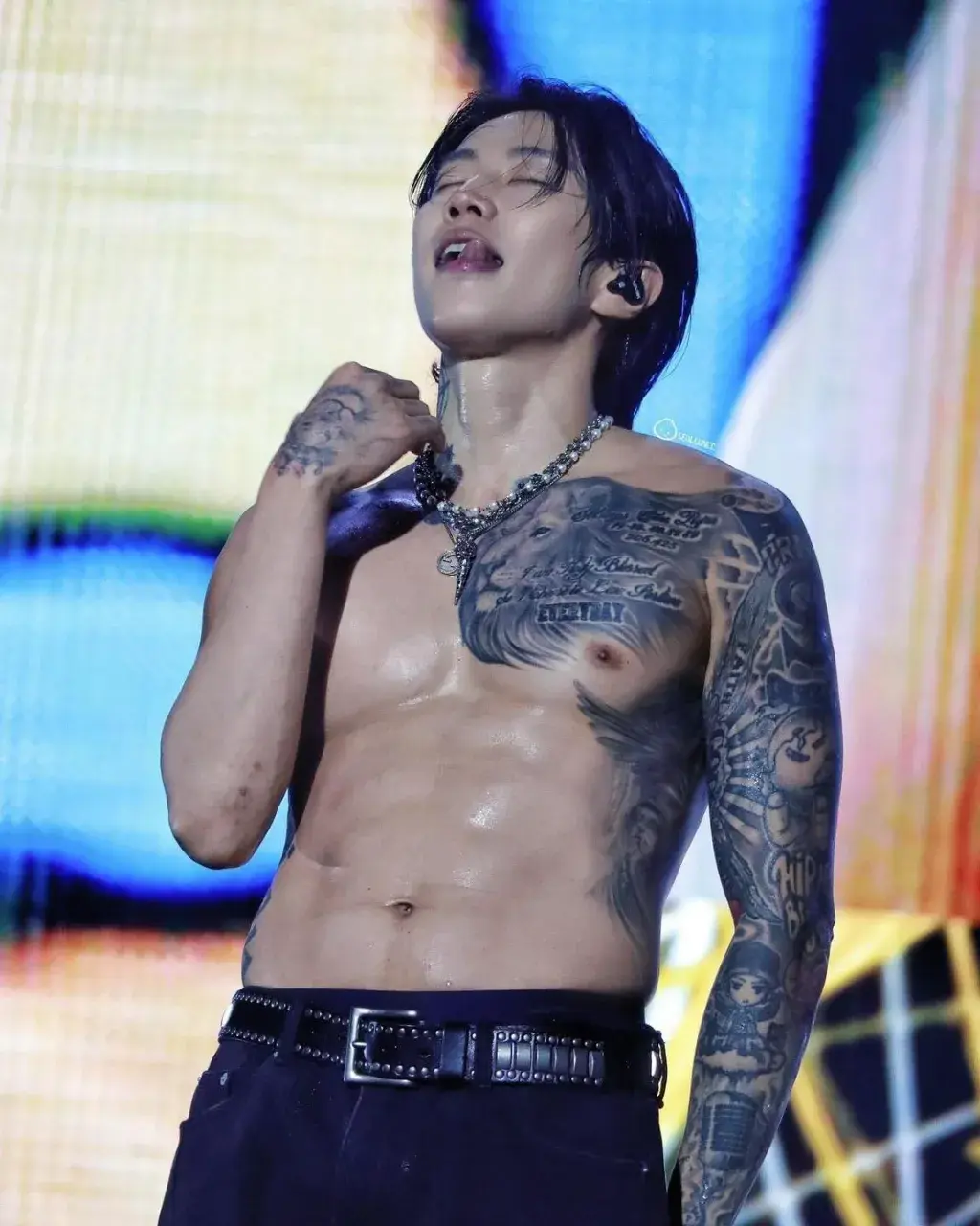 ค่าตัวช่างเท่าไหร่ครับ