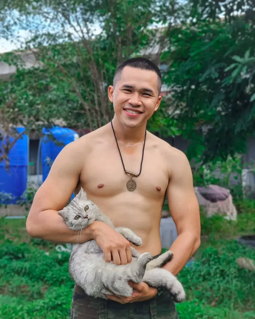 เสวเล่นซ่ะน้ำกระจอก