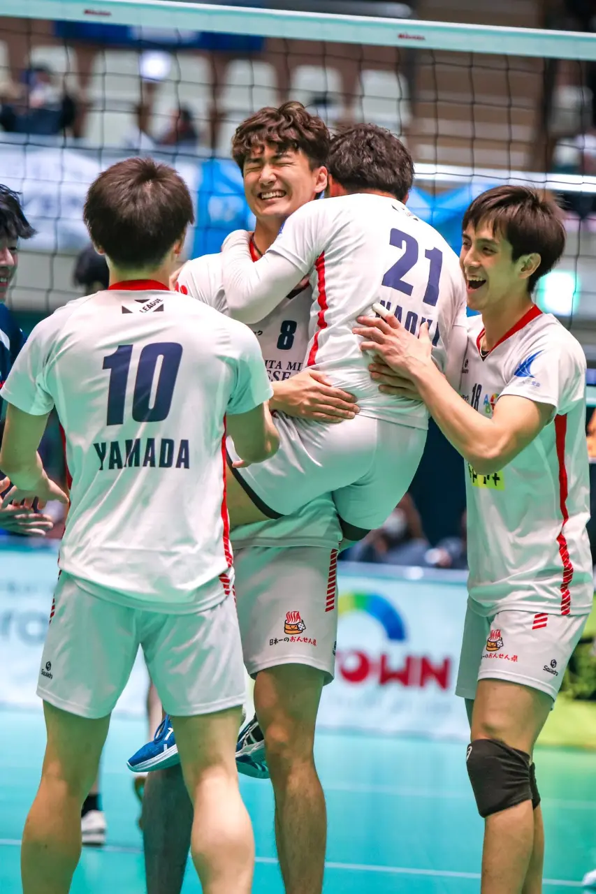 ノンケの戯れ 2 〜 ผู้ชายตรงสนุกสนานกัน 2
