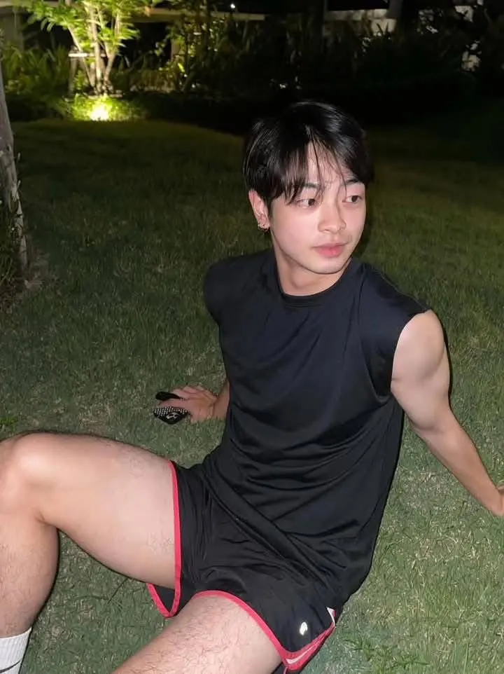 พี่หล่อม.กรุงเทพ