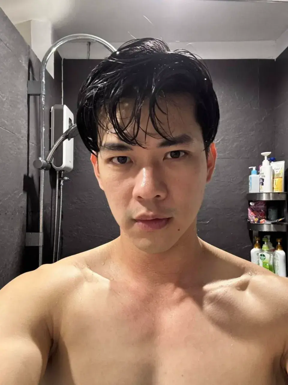 พลังน้ำรัก