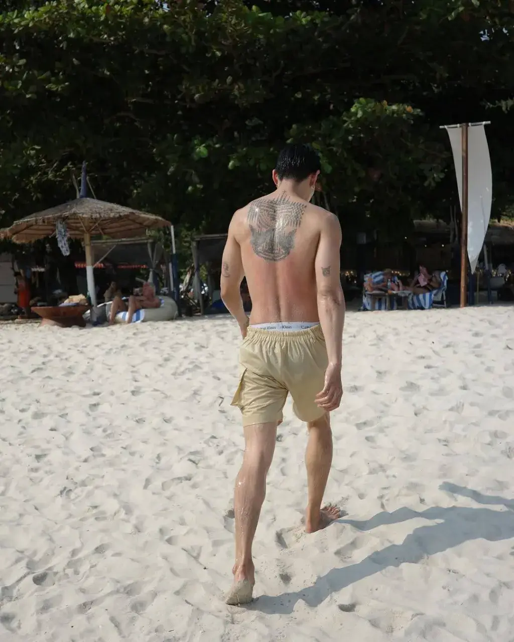 ลีลาน่าลอง อวยคม