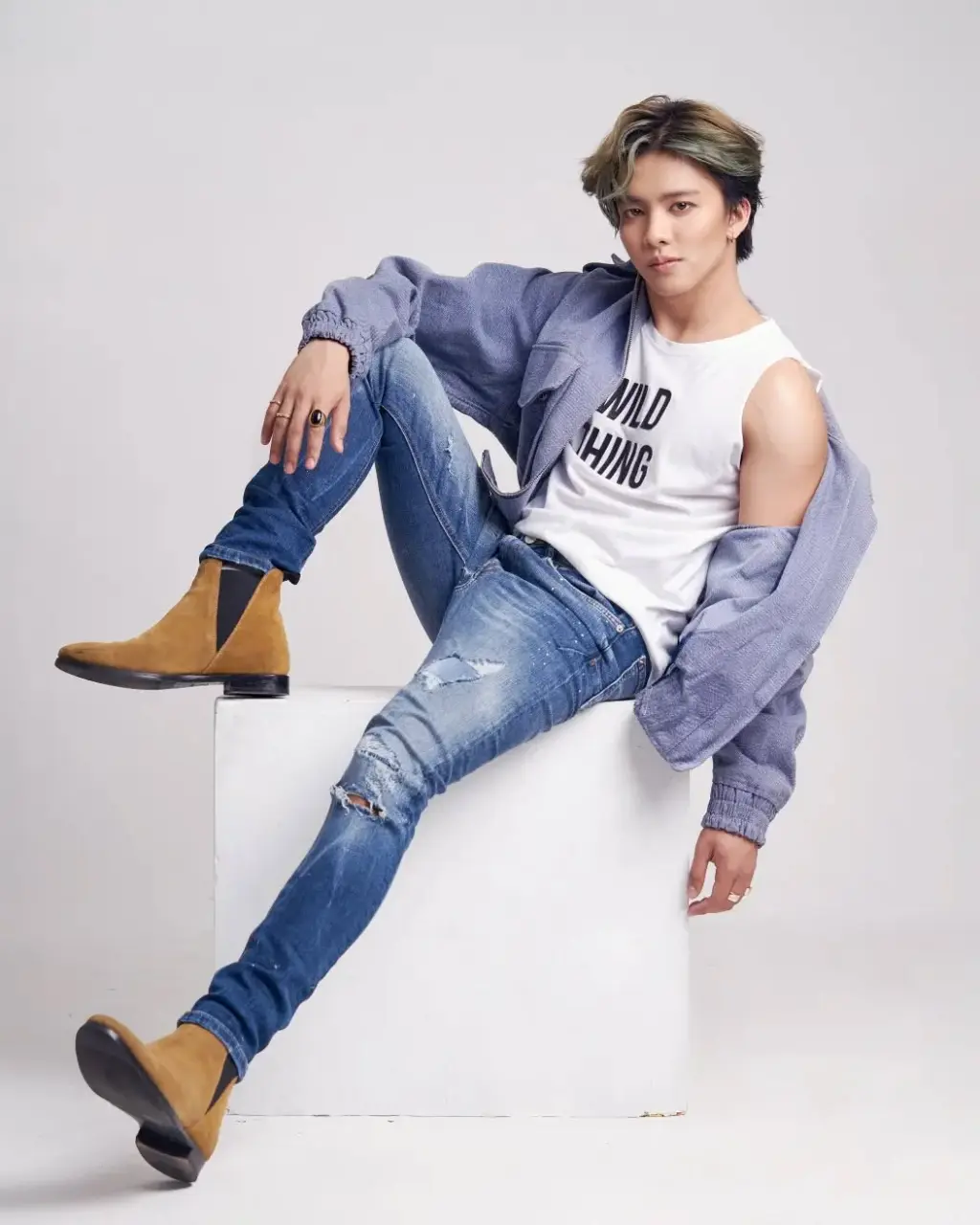 Cool and cute guy : ECLYPSE Clyde