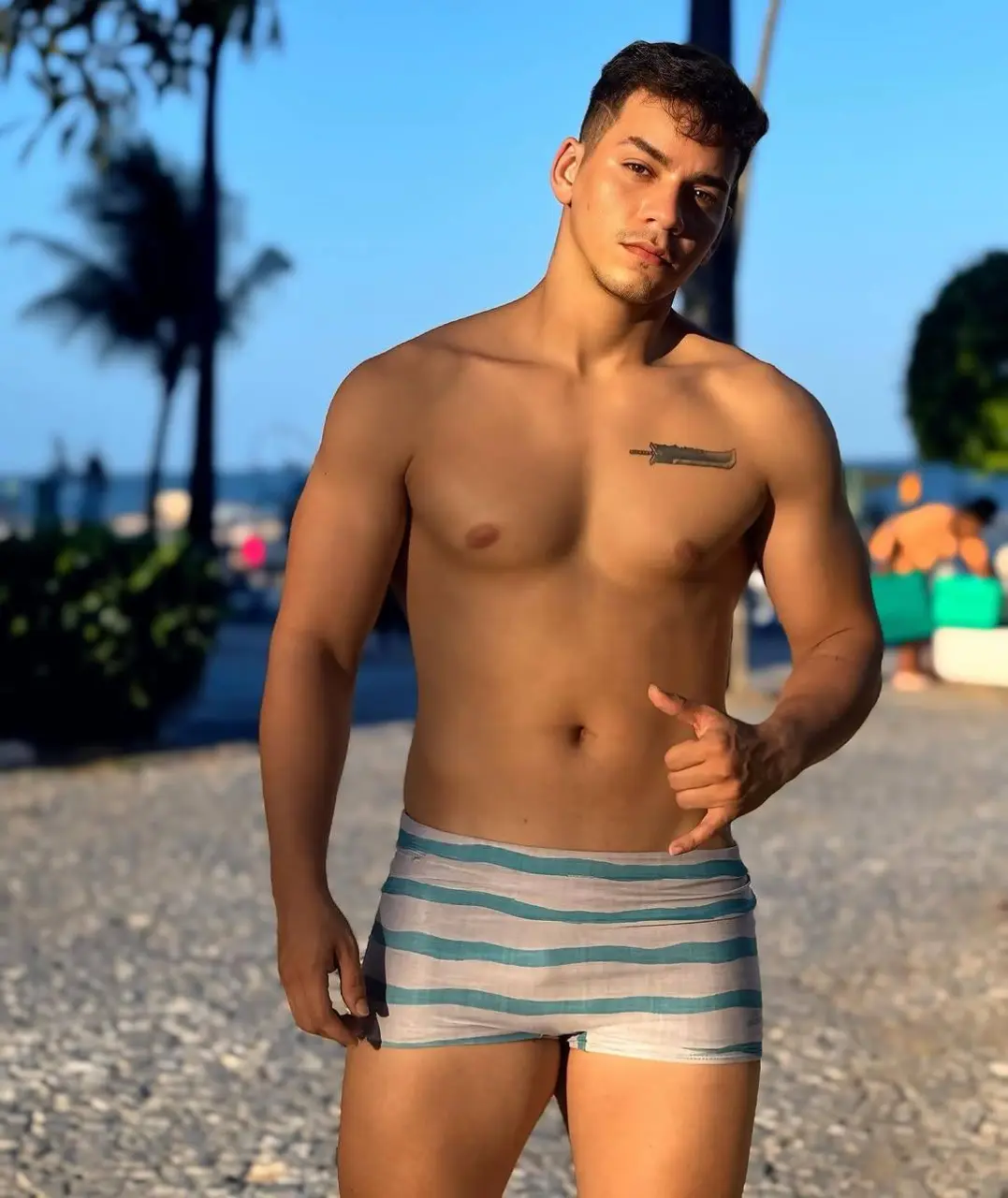 Cool GUY : Pietro Mateus