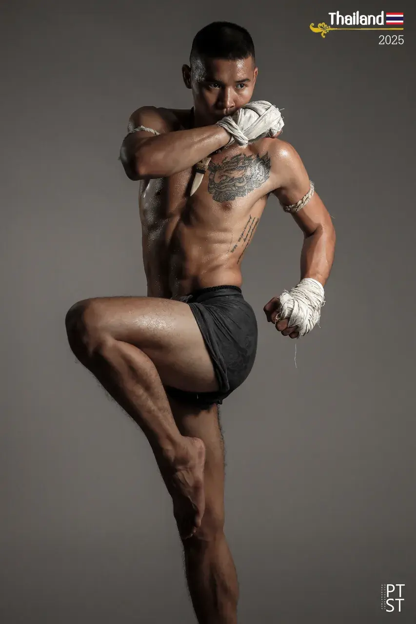 THAILAND 🇹🇭 | Muay Thai Boran (มวยไทยโบราณ)