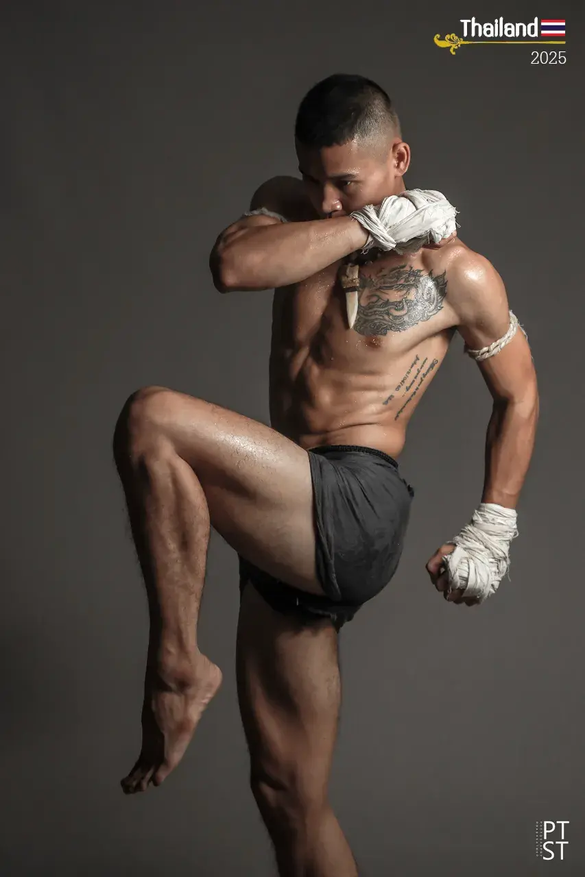 THAILAND 🇹🇭 | Muay Thai Boran (มวยไทยโบราณ)