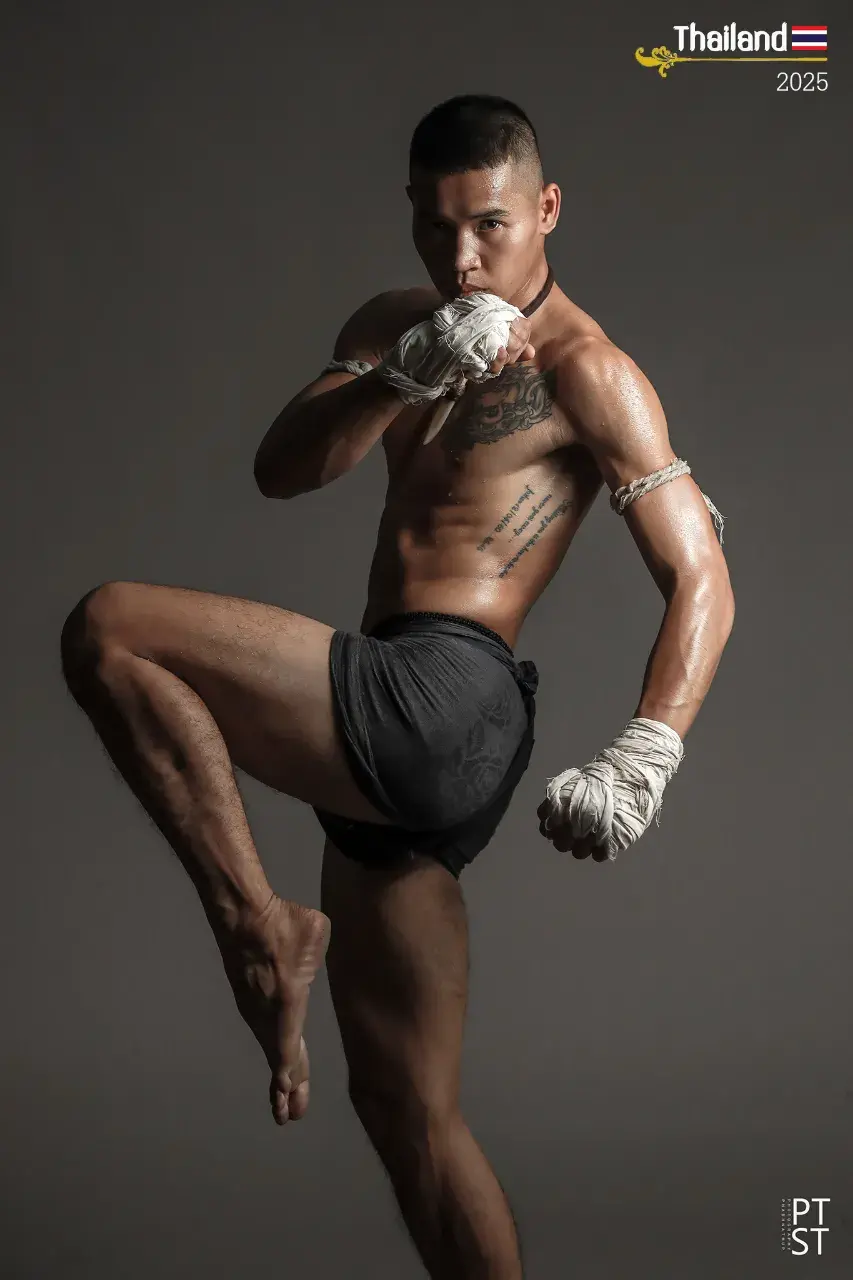 THAILAND 🇹🇭 | Muay Thai Boran (มวยไทยโบราณ)