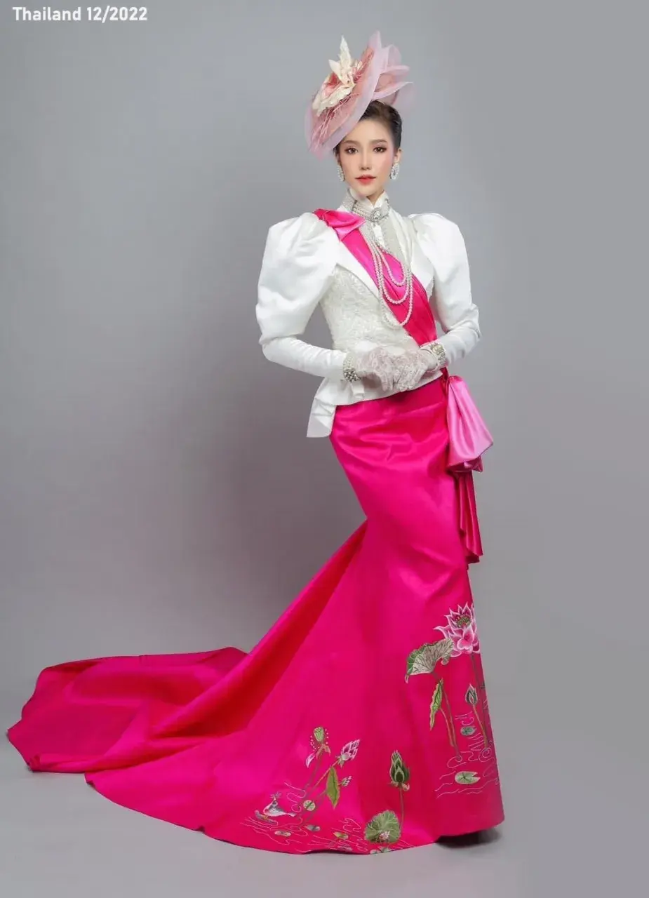 Thai Creative Costume 🇹🇭
