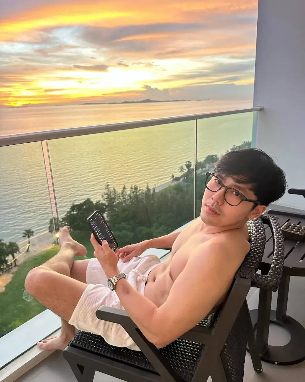 กระแทกมาเลยอ่าาาส์