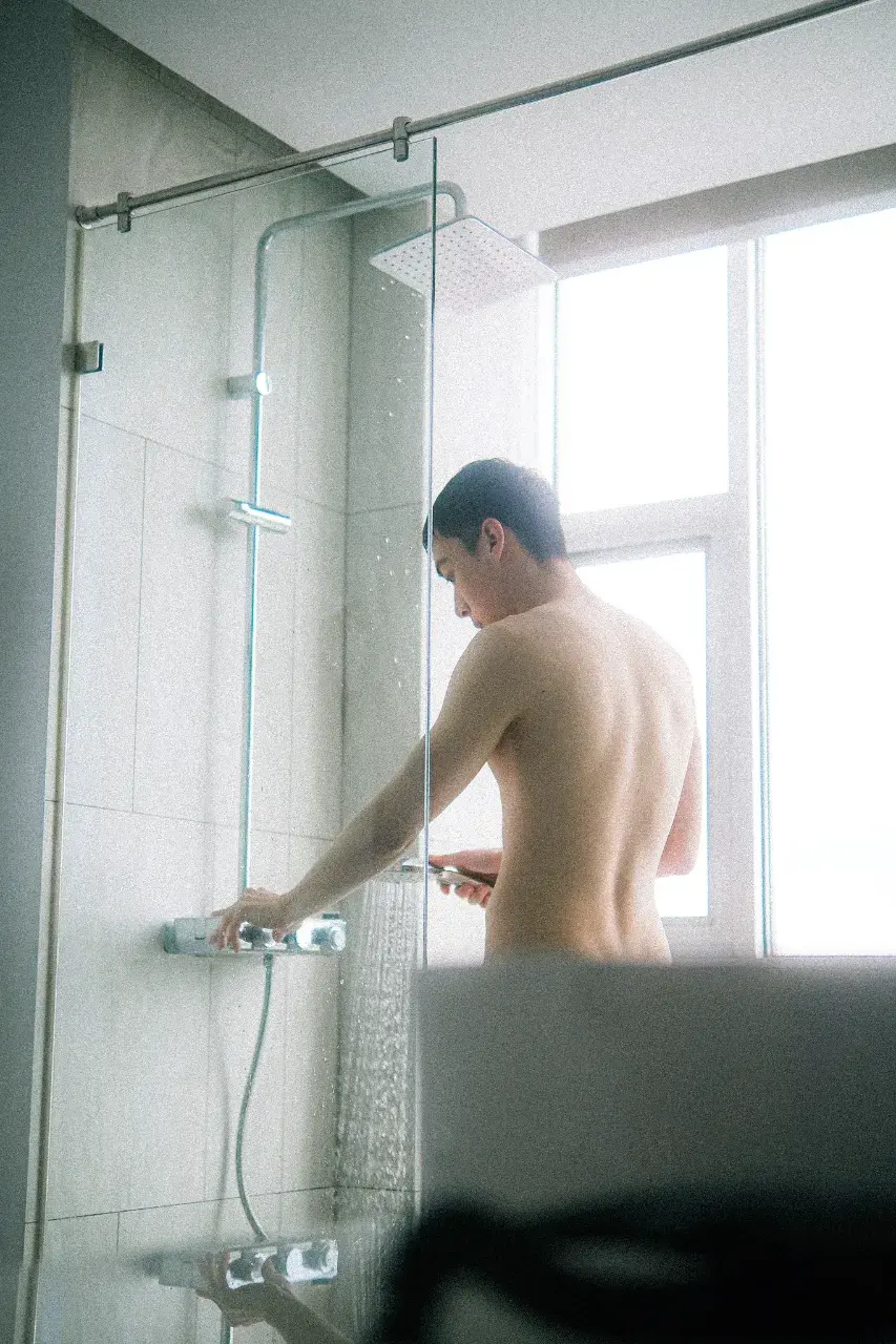 น้องเบส ตำนานขาวมาก